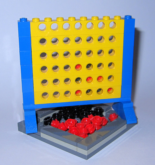 LEGO Connect Four by Ayleen Dority on Fllckr, licensed under Creative Commons
