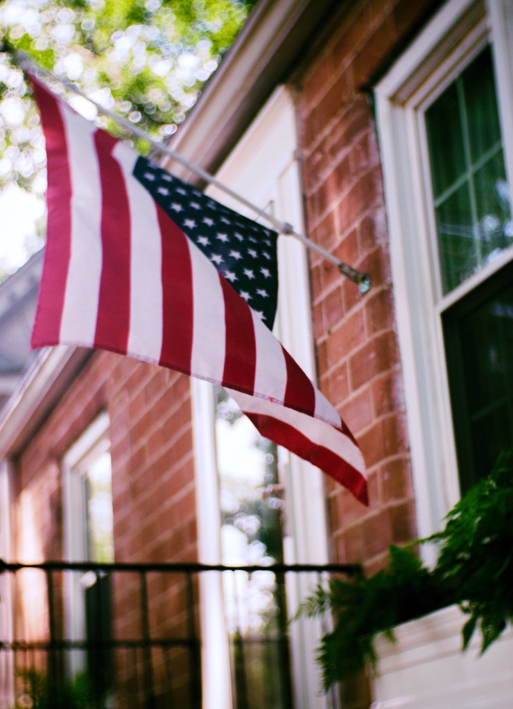 America in distress, by Thomas Cizauskas on Flickr, licensed under Creative Commons